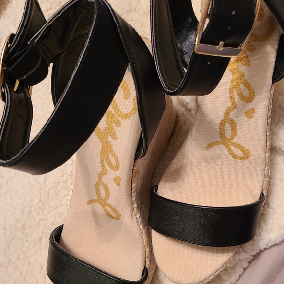 Qupid wedge sandal size 7.5 black - Picture 3 of 9